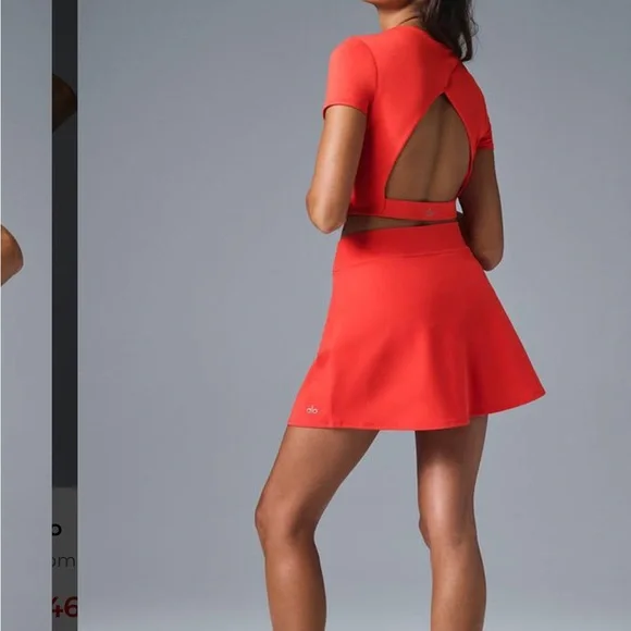 Alo Yoga Women's Alosoft Backspin Skirt in a bright red medium - Picture 2 of 9